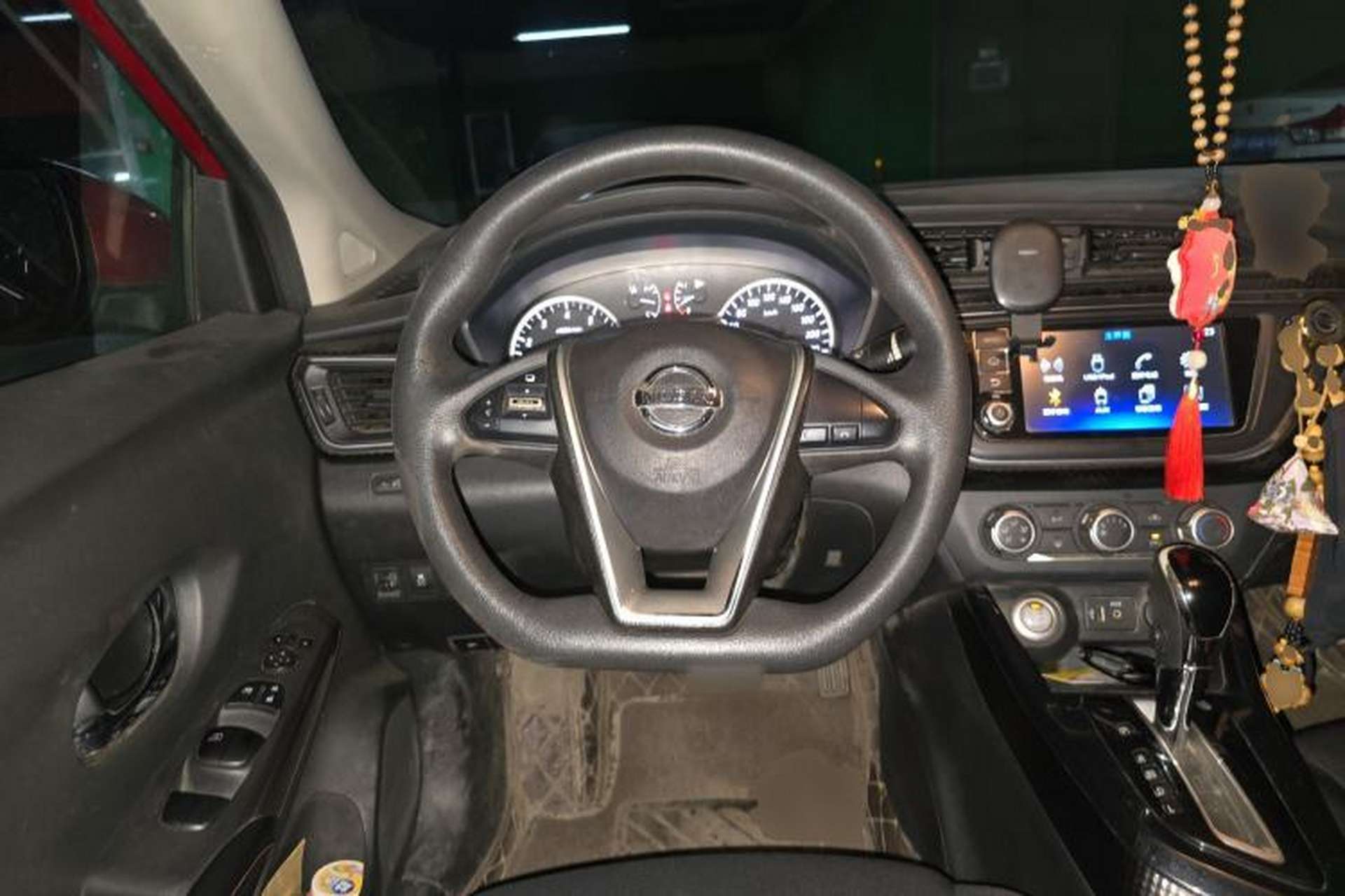 Used Nissan Lannia 2016 1.6L CVT Smart Cool Edition Steering Wheel