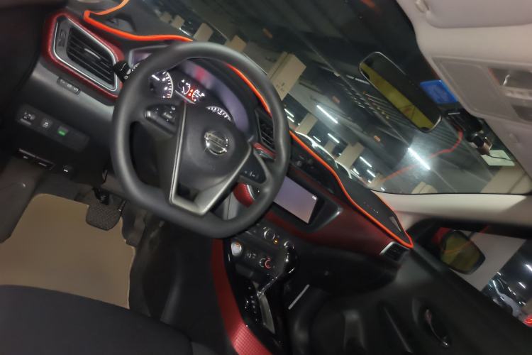 Used Nissan Lannia 2016 1.6L CVT Smart Cool Edition Steering Wheel