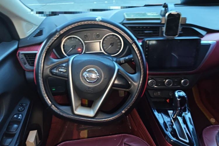 Used Nissan Lannia 2016 1.6L CVT Cool Edition Steering Wheel