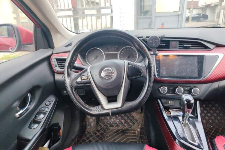 Used Nissan Lannia 2016 1.6L CVT Smart Cool Edition Steering Wheel