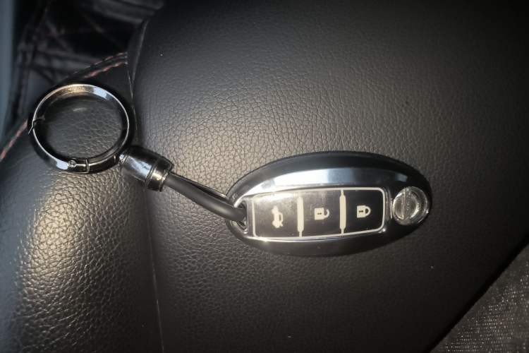 Used Nissan Lannia 2016 1.6L CVT High-Energy Version Vehicle Key