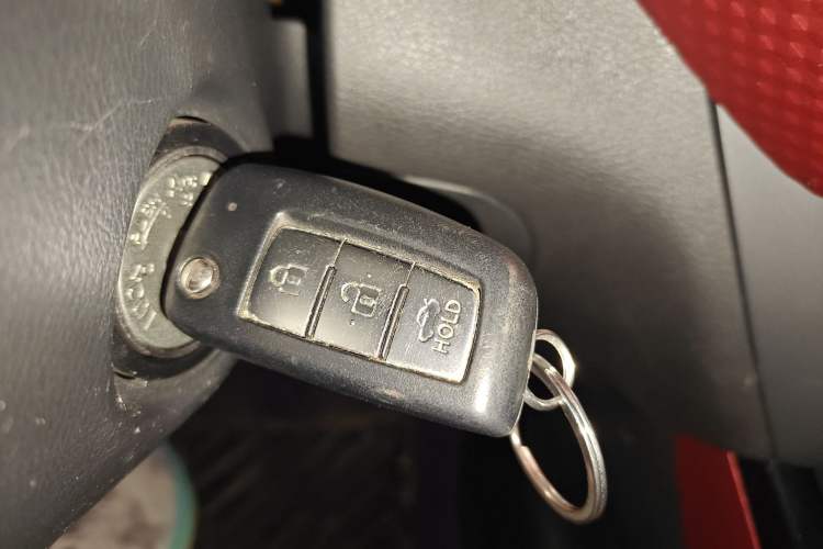 Used Nissan Lannia 2016 1.6L Manual Cool Edition Vehicle Key