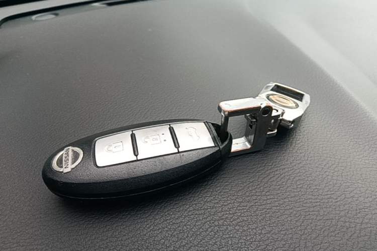 Used Nissan Lannia 2016 1.6L CVT Smart Cool Edition Vehicle Key