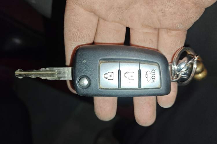 Used Nissan Lannia 2016 1.6L Manual Cool Edition Vehicle Key