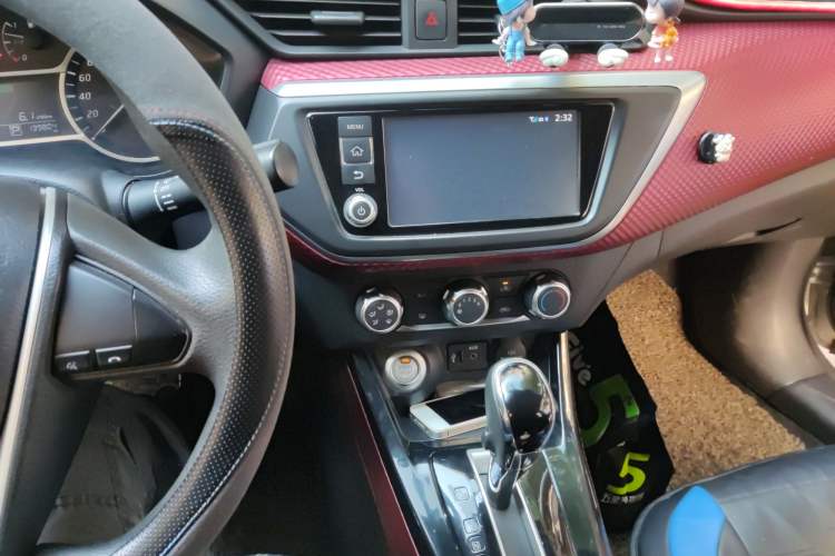 Used Nissan Lannia 2016 1.6L CVT Smart Cool Edition Audio And AC Panel