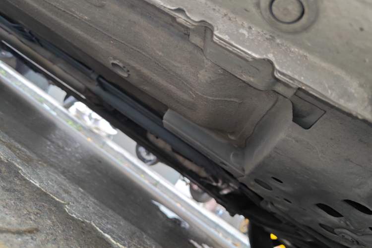 Used Nissan Lannia 2016 1.6L CVT Smart Cool Edition Chassis Front Right