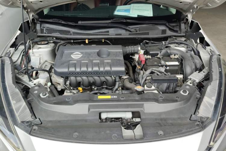 Used Nissan Lannia 2016 1.6L CVT Cool Edition Engine Bay
