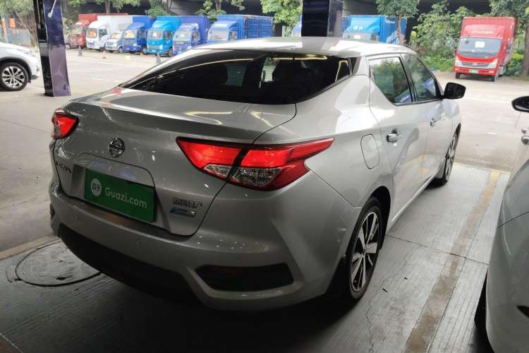 Used Nissan Lannia 2016 1.6L CVT Cool Edition Exterior 5