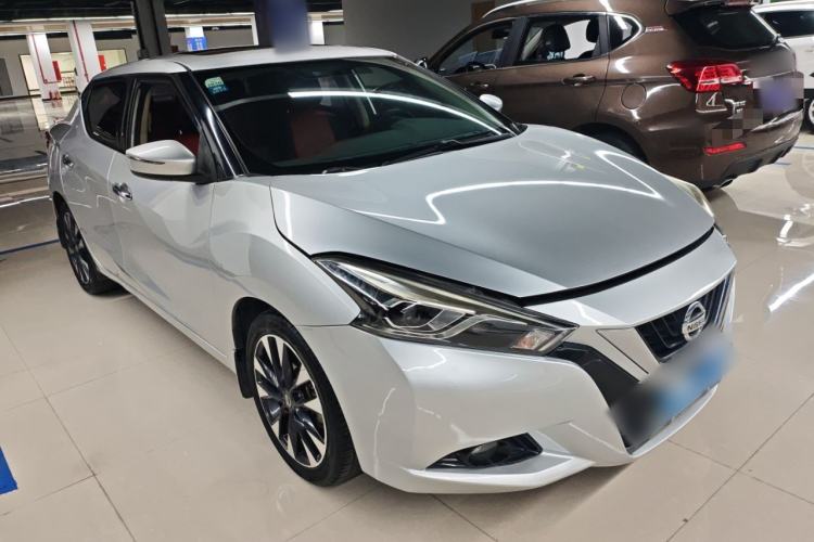 Used Nissan Lannia 2016 1.6L CVT Smart Cool Edition Front Right 45 Deg