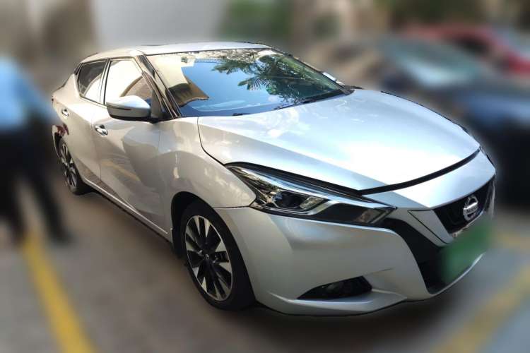 Used Nissan Lannia 2016 1.6L CVT Smart Cool Edition Front Right 45 Deg