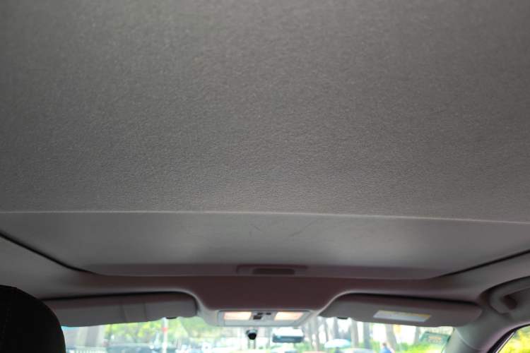 Used Nissan Lannia 2016 1.6L CVT Smart Cool Edition Headliner