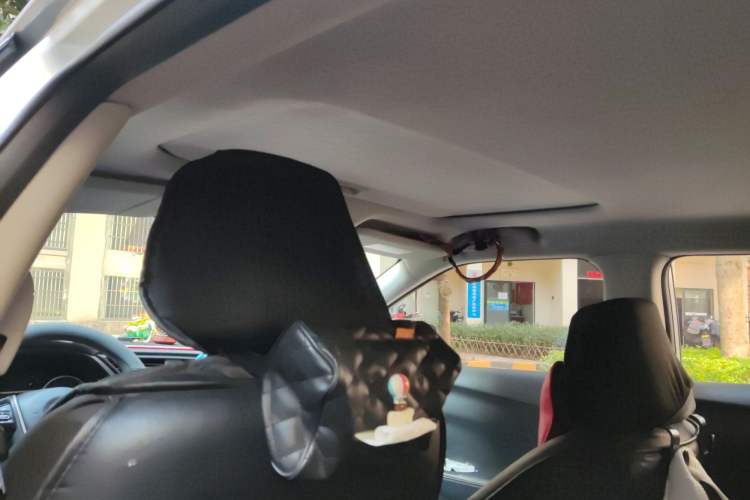 Used Nissan Lannia 2016 1.6L CVT Smart Cool Edition Headliner