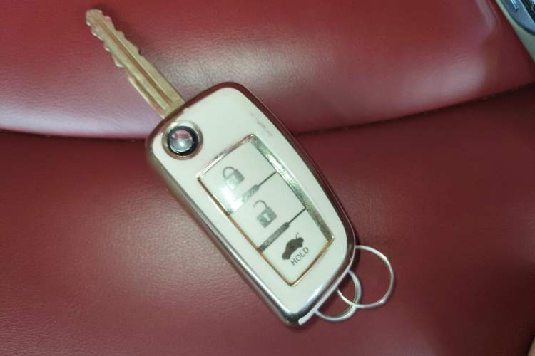 Used Nissan Lannia 2016 1.6L CVT Cool Edition Interior 1