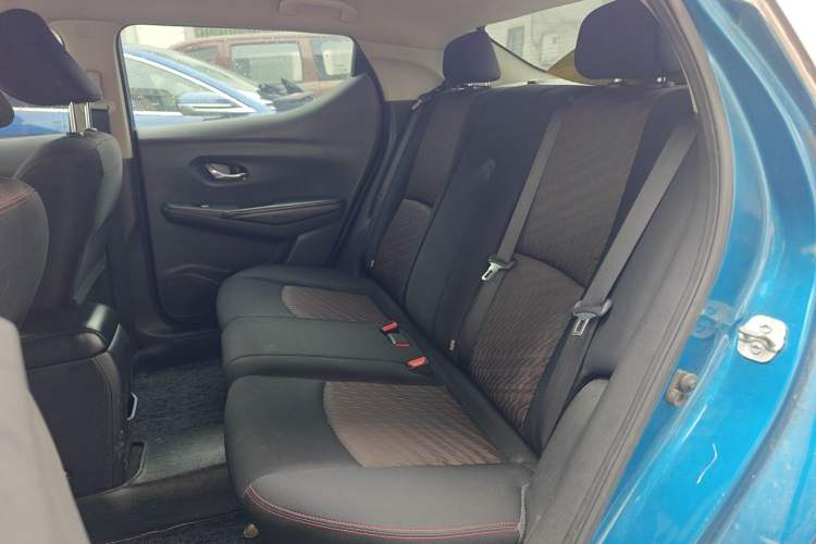 Used Nissan Lannia 2016 1.6L CVT Smart Cool Edition Left Rear Seat