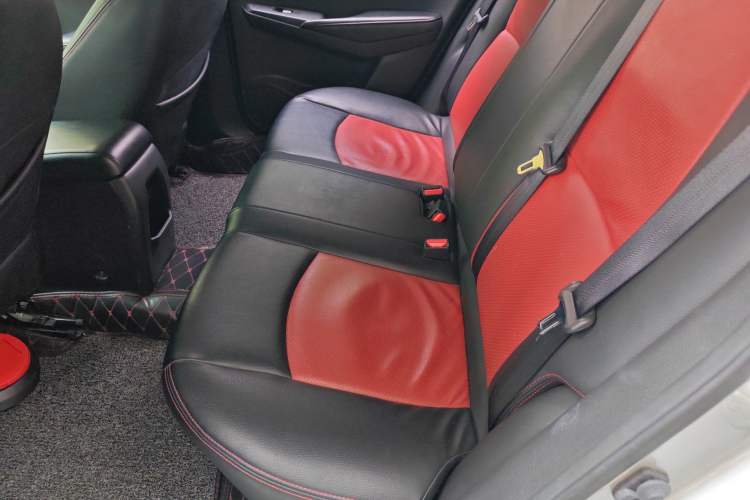 Used Nissan Lannia 2016 1.6L CVT Smart Cool Edition Left Rear Seat