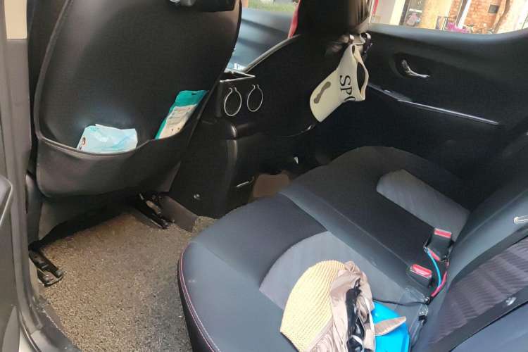 Used Nissan Lannia 2016 1.6L CVT Smart Cool Edition Left Rear Seat