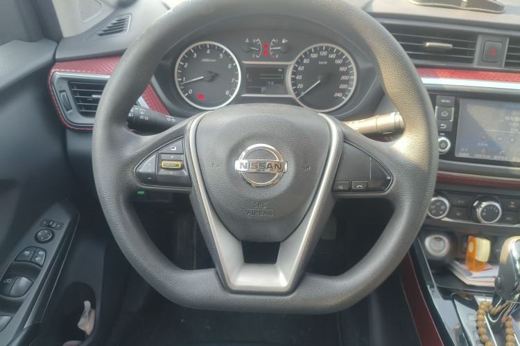 Used Nissan Lannia 2016 1.6L CVT Smart Cool Edition Steering Wheel