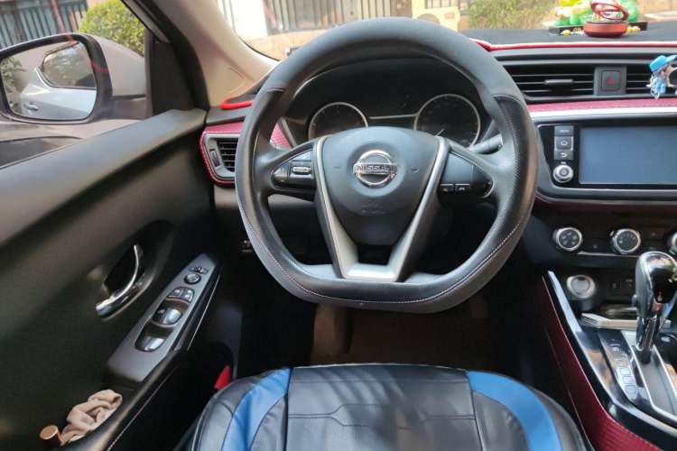 Used Nissan Lannia 2016 1.6L CVT Smart Cool Edition Steering Wheel