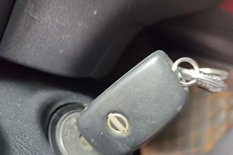 Used Nissan Lannia 2016 1.6L CVT Cool Edition Vehicle Key