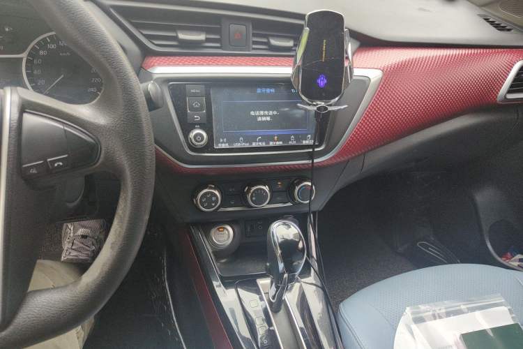 Used Nissan Lannia 2016 1.6L CVT Smart Cool Edition Audio And AC Panel
