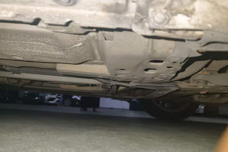 Used Nissan Lannia 2016 1.6L CVT Cool Edition Chassis Front Right