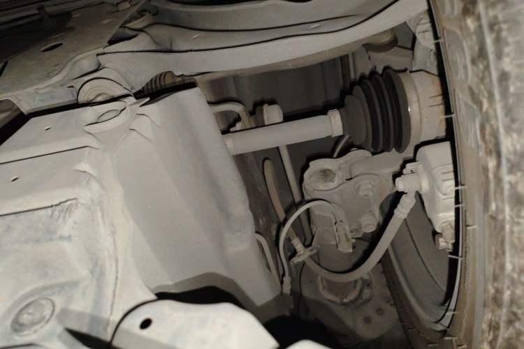 Used Nissan Lannia 2016 1.6L CVT Smart Cool Edition Chassis Front Right