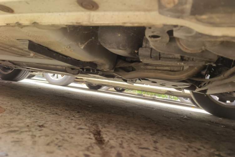 Used Nissan Lannia 2016 1.6L CVT Cool Edition Chassis Rear Left