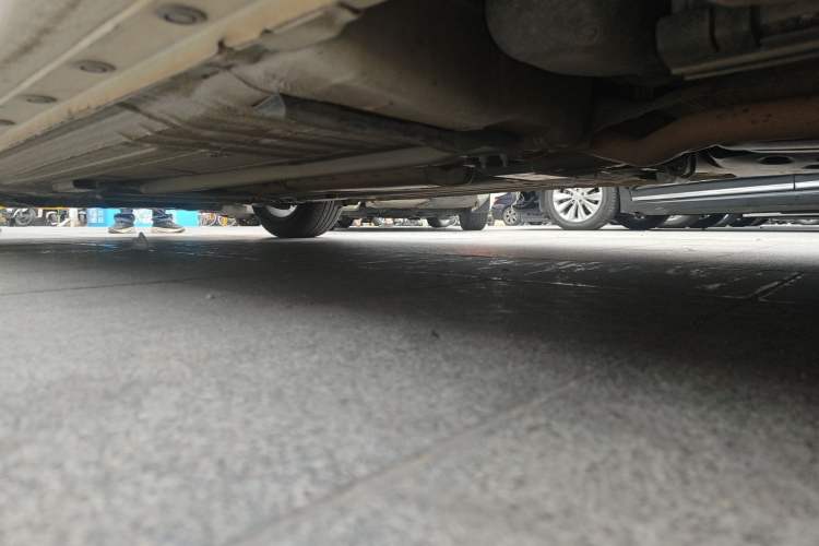 Used Nissan Lannia 2016 1.6L Manual Fashion Edition Chassis Rear Left
