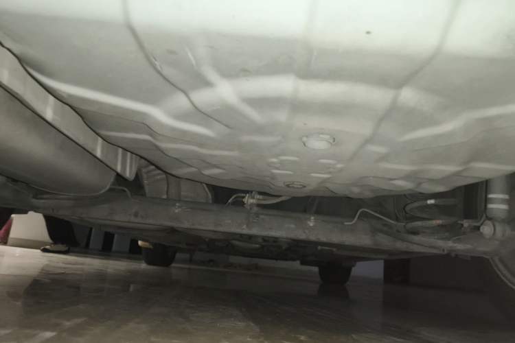 Used Nissan Lannia 2016 1.6L Manual Cool Edition Chassis Rear
