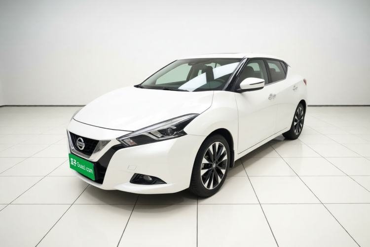 Used Nissan Lannia 2016 1.6L CVT Smart Cool Edition Guazi used car, China used car export, Used car for sale, Used  cars, Cheapest cars for sale