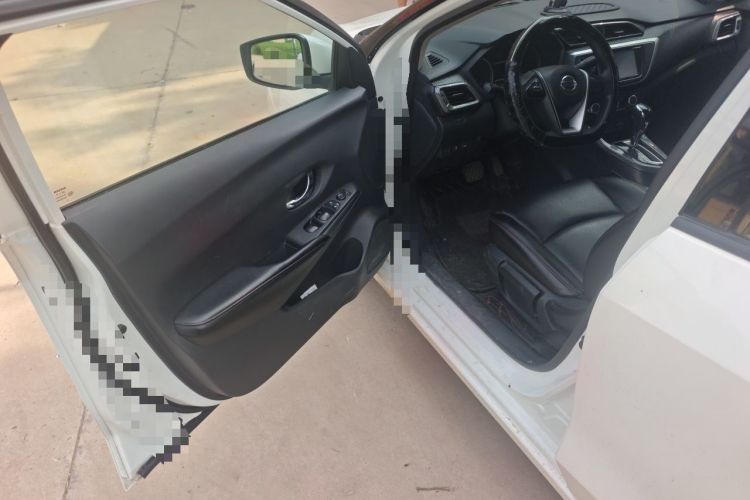 Used Nissan Lannia 2016 1.6L CVT Smart Cool Edition Driver Seat