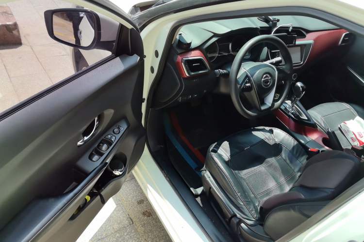 Used Nissan Lannia 2016 1.6L CVT Smart Cool Edition Driver Seat