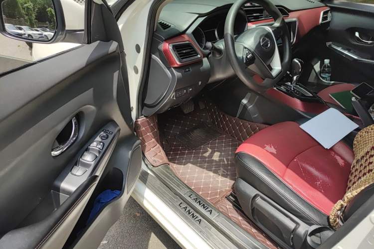 Used Nissan Lannia 2016 1.6L CVT Smart Cool Edition Driver Seat