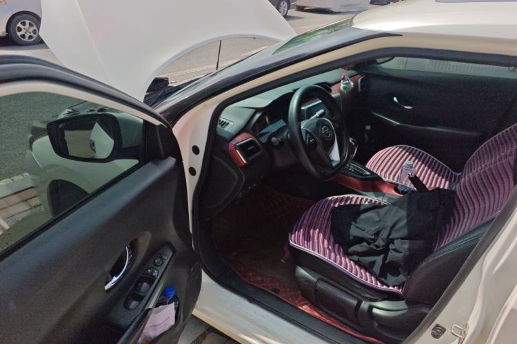 Used Nissan Lannia 2016 1.6L CVT Smart Cool Edition Driver Seat