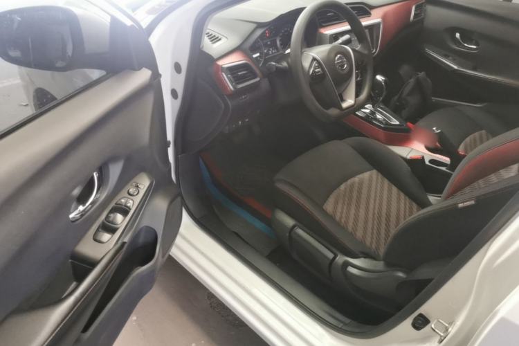 Used Nissan Lannia 2016 1.6L CVT Smart Cool Edition Driver Seat