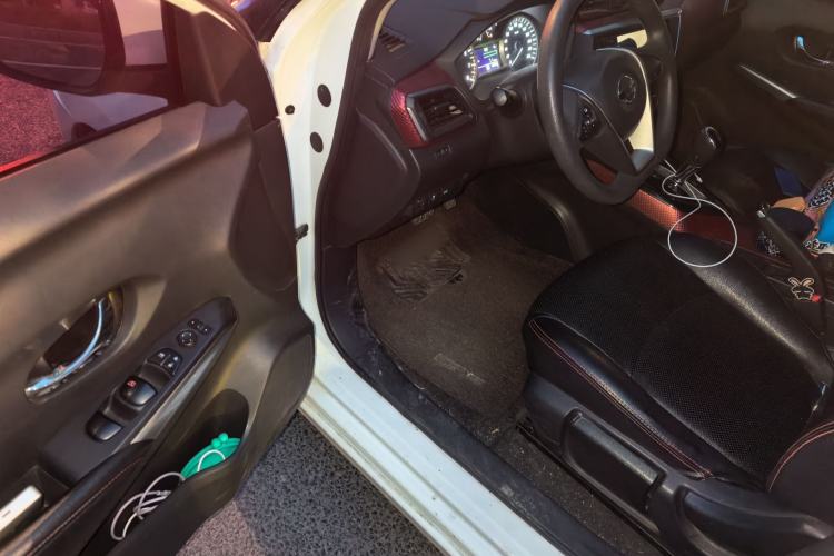 Used Nissan Lannia 2016 1.6L CVT Smart Cool Edition Driver Seat