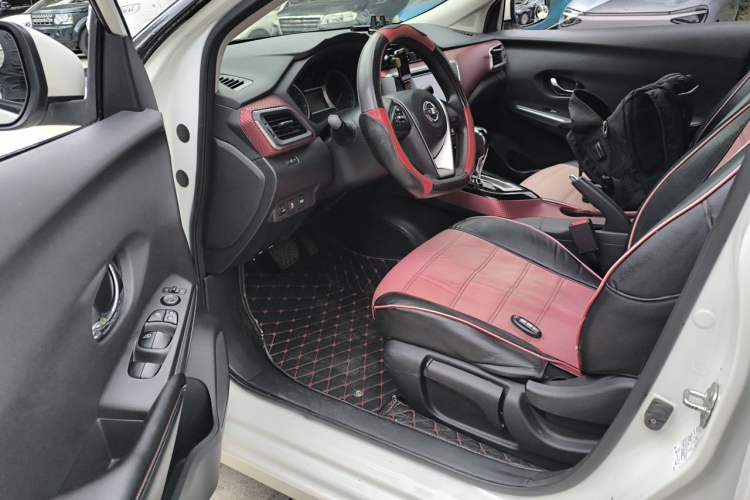 Used Nissan Lannia 2016 1.6L CVT Smart Cool Edition Driver Seat