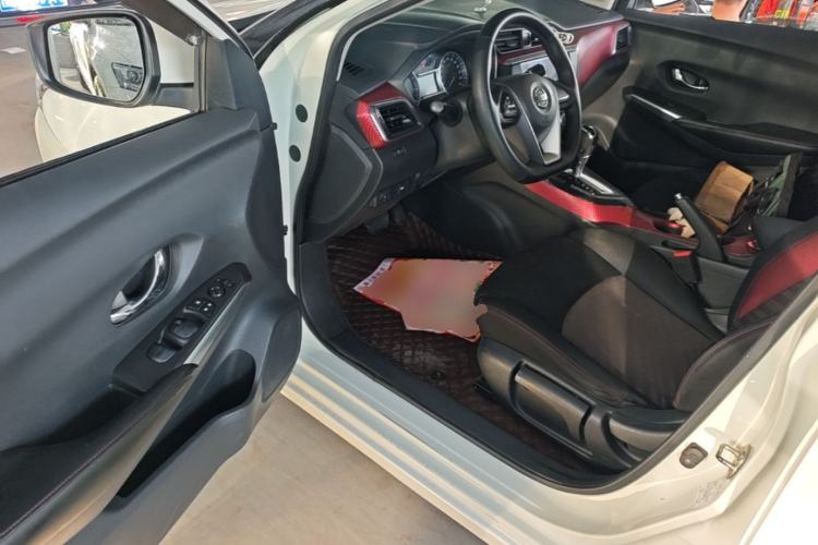 Used Nissan Lannia 2016 1.6L CVT Cool Edition Driver Seat