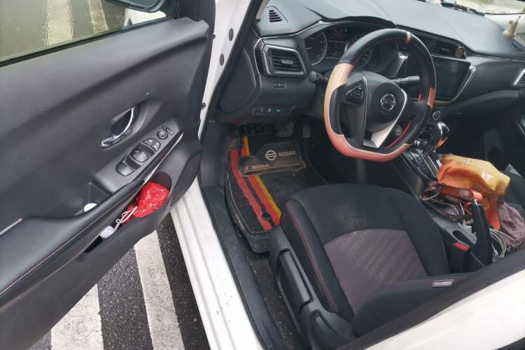Used Nissan Lannia 2016 1.6L CVT Smart Cool Edition Driver Seat