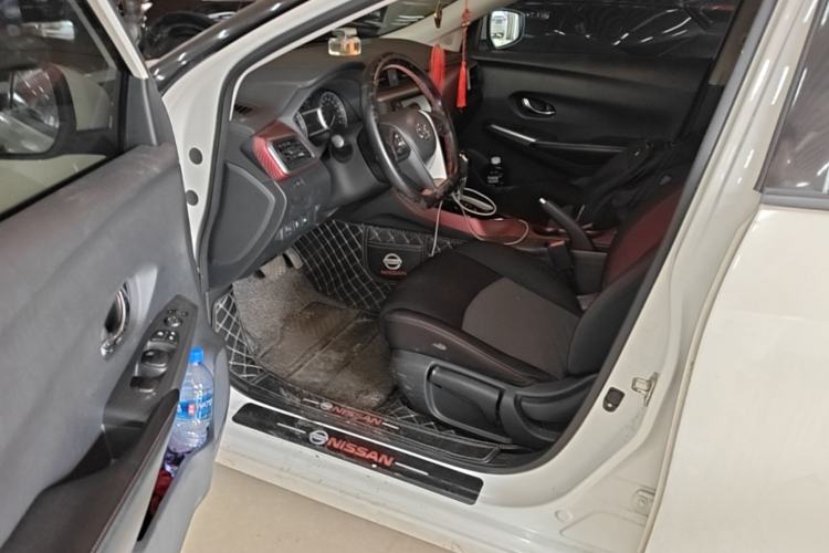 Used Nissan Lannia 2016 1.6L CVT Smart Cool Edition Driver Seat