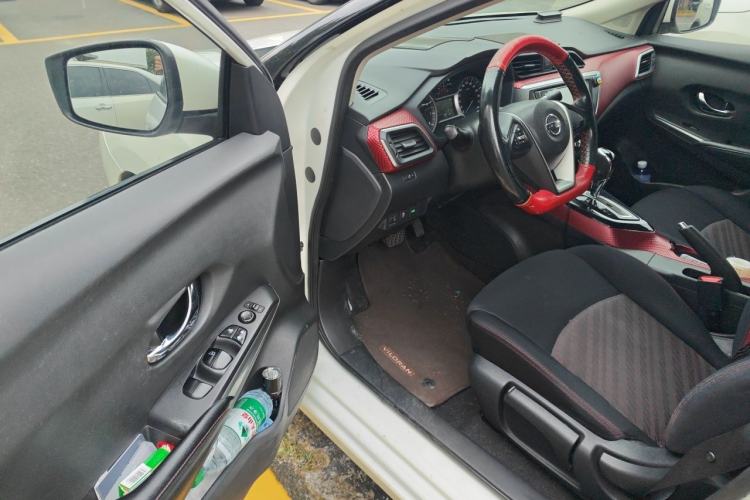 Used Nissan Lannia 2016 1.6L CVT Smart Cool Edition Driver Seat