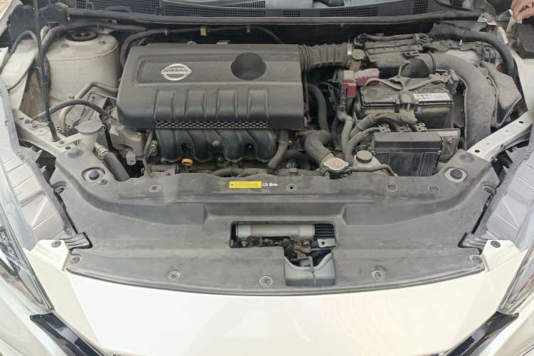 Used Nissan Lannia 2016 1.6L CVT Smart Cool Edition Engine Bay