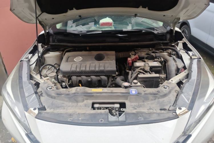 Used Nissan Lannia 2016 1.6L CVT Smart Cool Edition Engine Bay