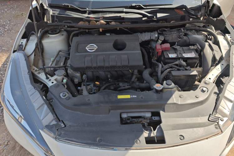 Used Nissan Lannia 2016 1.6L CVT Smart Cool Edition Engine Bay