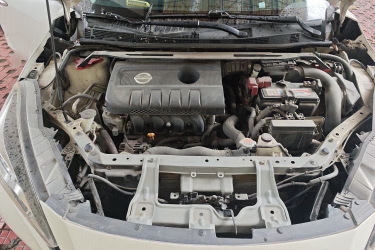 Used Nissan Lannia 2016 1.6L CVT Smart Cool Edition Engine Bay
