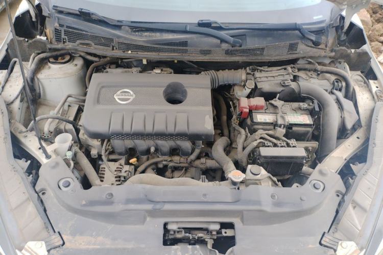 Used Nissan Lannia 2016 1.6L CVT Cool Edition Engine Bay