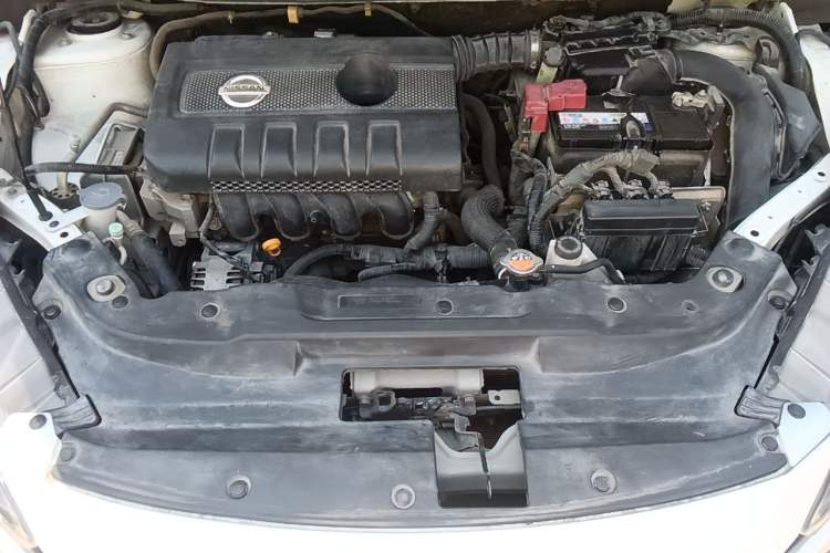 Used Nissan Lannia 2016 1.6L CVT Smart Cool Edition Engine Bay