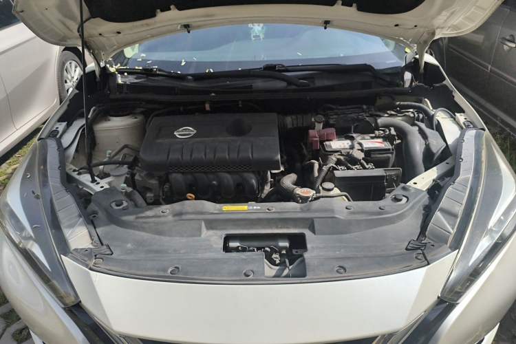 Used Nissan Lannia 2016 1.6L CVT Smart Cool Edition Engine Bay