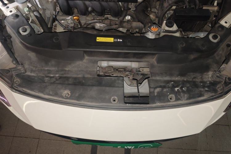 Used Nissan Lannia 2016 1.6L CVT Smart Cool Edition Engine Bay