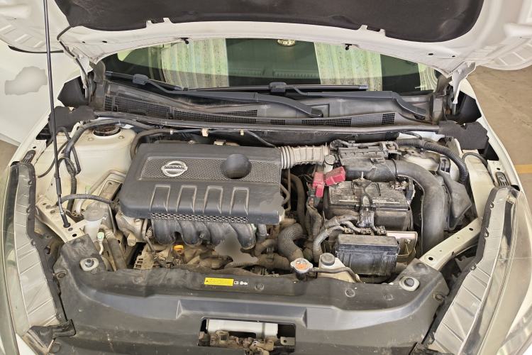 Used Nissan Lannia 2016 1.6L CVT Cool Edition Engine Bay